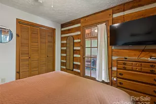 237 Biltmore Cir, Bryson City, NC 28713 - Photo 17