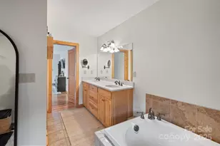 6500 Duck Creek Rd, Lenoir, NC 28645 - Photo 19