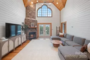 6500 Duck Creek Rd, Lenoir, NC 28645 - Photo 9