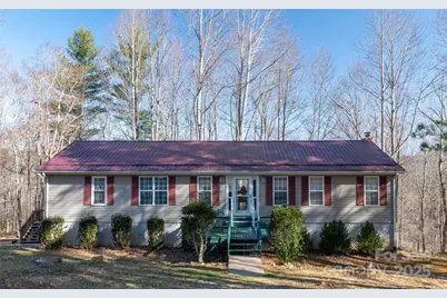 120 Powderhorn Drive, Burnsville, NC 28714 - Photo 1