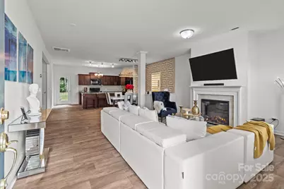 9132 Colwick Hill Lane, Charlotte, NC 28215 - Photo 7