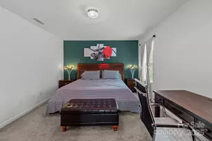 9132 Colwick Hill Ln, Charlotte, NC 28215 - Photo 21