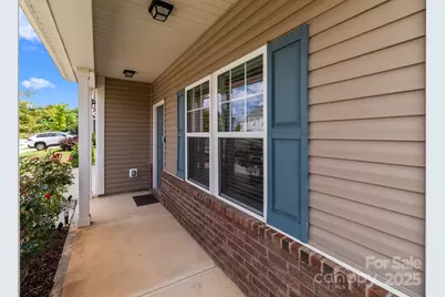 9132 Colwick Hill Lane, Charlotte, NC 28215 - Photo 5