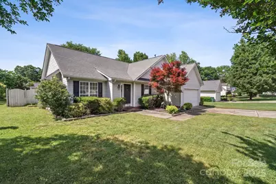 8105 Castlemaine Drive, Matthews, NC 28104 - Photo 25