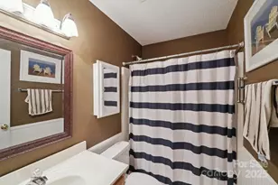 8105 Castlemaine Dr, Matthews, NC 28104 - Photo 13