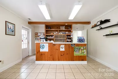 1512 Davie Avenue, Statesville, NC 28677 - Photo 5