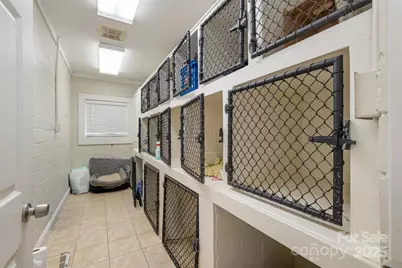 1512 Davie Avenue, Statesville, NC 28677 - Photo 21