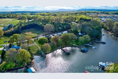 4279 Candlewood Drive, Sherrills Ford, NC 28673 - Photo 15