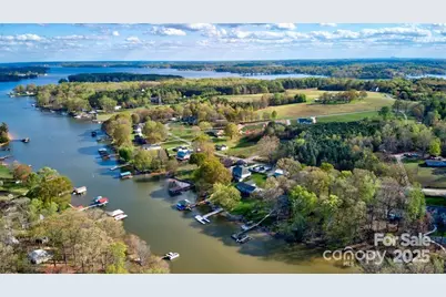 4279 Candlewood Drive, Sherrills Ford, NC 28673 - Photo 23