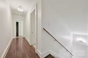 402 W 8th St, Charlotte, NC 28202 - Photo 21