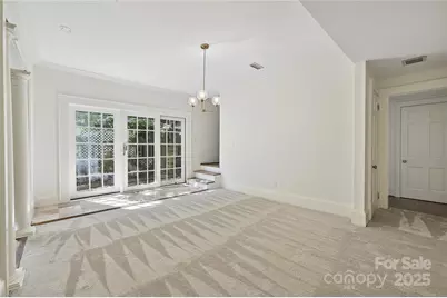 402 W 8th Street, Charlotte, NC 28202 - Photo 11