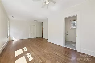 402 W 8th St, Charlotte, NC 28202 - Photo 29