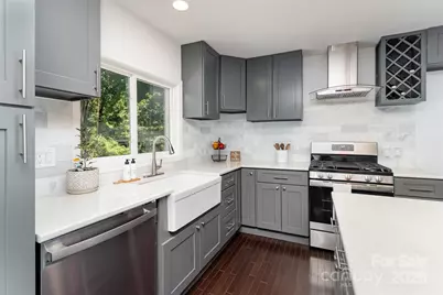 3331 Eastwood Drive, Charlotte, NC 28205 - Photo 5