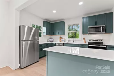 815 E Second Avenue, Gastonia, NC 28054 - Photo 9