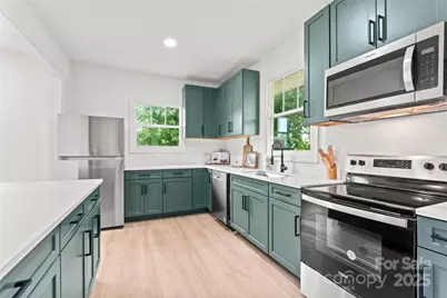 815 E Second Avenue, Gastonia, NC 28054 - Photo 1