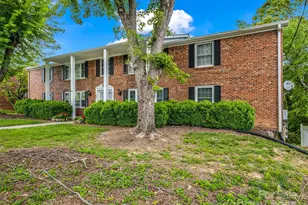 65 Brookside Dr, Hendersonville, NC 28792 - Photo 5