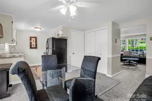 65 Brookside Dr, Hendersonville, NC 28792 - Photo 17