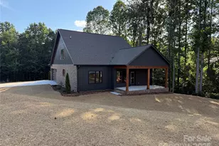 124 Third St SE, Hildebran, NC 28602 - Photo 3