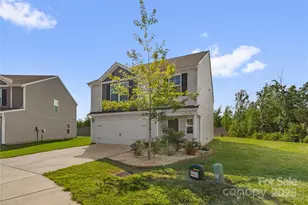 155 Trailwood Ct, Salisbury, NC 28146 - Photo 3