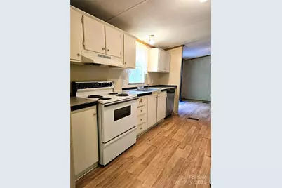 219 Watterson Road, Grover, NC 28073 - Photo 9