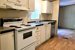 219 Watterson Rd, Grover, NC 28073 - Photo 9