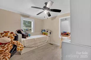 1111 E Park Dr, Gastonia, NC 28054 - Photo 13