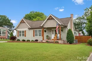 107 Pressley St, Clover, SC 29710 - Photo 3