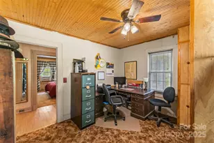 465 S Main St, Granite Falls, NC 28630 - Photo 19