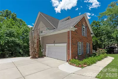 8914 Landsdowne Avenue, Harrisburg, NC 28075 - Photo 3