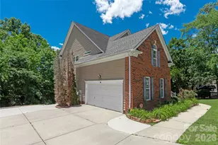 8914 Landsdowne Ave, Harrisburg, NC 28075 - Photo 3