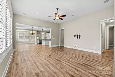 7362 Overjoyed Crossing, Charlotte, NC 28215 - Photo 5