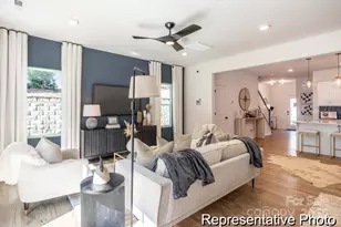 11619 Sapsucker Ln, Charlotte, NC 28215 - Photo 13