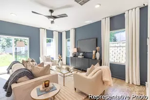 11619 Sapsucker Ln, Charlotte, NC 28215 - Photo 9