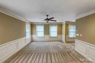 1000 Sarandon Dr, Matthews, NC 28104 - Photo 15