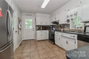 173 Rocky River Rd, Mooresville, NC 28115 - Photo 11