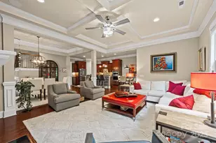 703 English Tudor Ln, Charlotte, NC 28211 - Photo 9