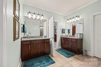 703 English Tudor Lane, Charlotte, NC 28211 - Photo 25