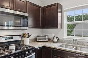 198 Alpine Ridge Dr, Asheville, NC 28806 - Photo 19