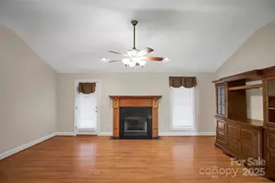 814 Settlers Dr, Cherryville, NC 28021 - Photo 11