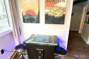 109 Beechwood Ln, Beech Mountain, NC 28604 - Photo 15