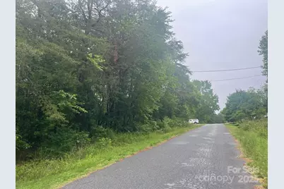 2488 Compass Street, Conover, NC 28613 - Photo 5
