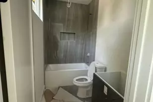 312 Wesley Heights Way, Charlotte, NC 28208 - Photo 9