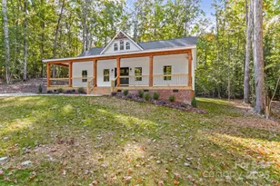 237 Roxboro Dr, Mount Gilead, NC 27306 - Photo 3