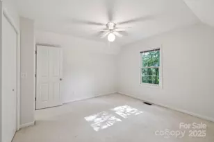 124 Hilltop Rd, Black Mountain, NC 28711 - Photo 19