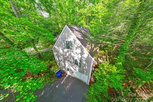 124 Hilltop Rd, Black Mountain, NC 28711 - Photo 33