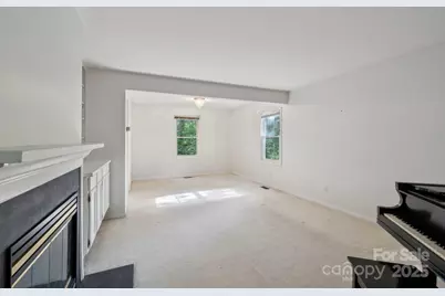 124 Hilltop Road, Black Mountain, NC 28711 - Photo 7