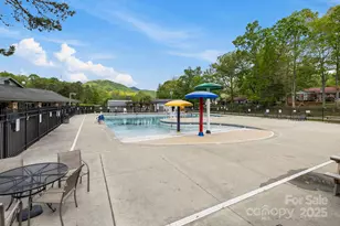 124 Hilltop Rd, Black Mountain, NC 28711 - Photo 37