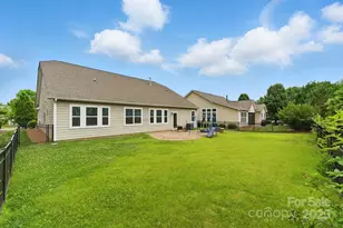 8830 Artesa Mill Ln, Charlotte, NC 28214 - Photo 33