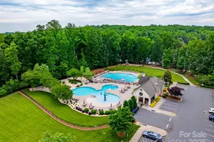 8830 Artesa Mill Ln, Charlotte, NC 28214 - Photo 31