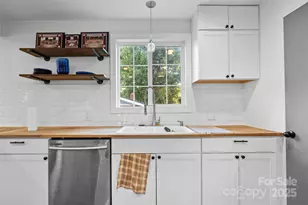 2536 Bancroft St, Charlotte, NC 28206 - Photo 9